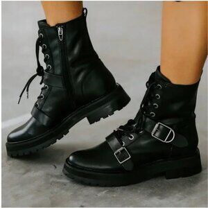 NWOT Dolce Vita Black Buckle Strap Boots